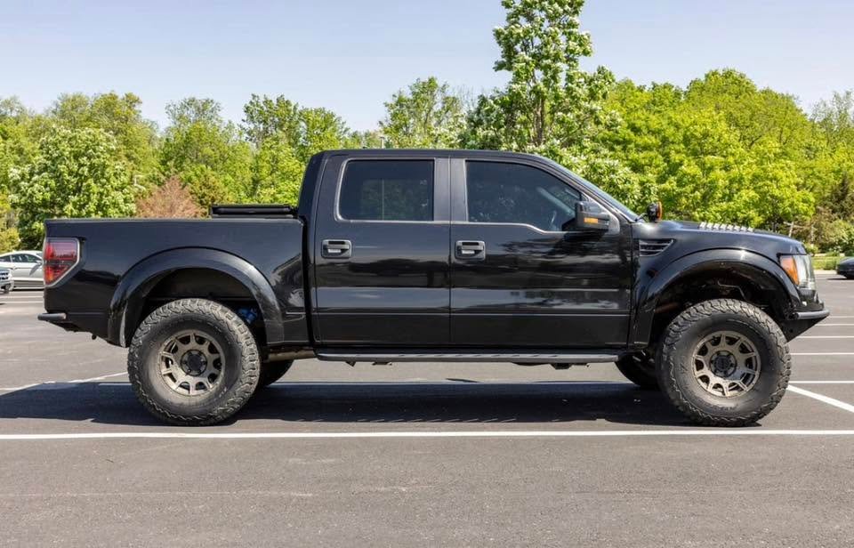 2011 Ford F-150 SVT Raptor - Image 4