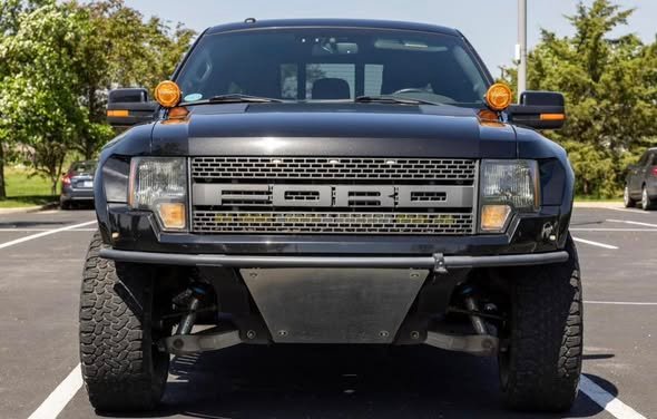 2011 Ford F-150 SVT Raptor - Image 8