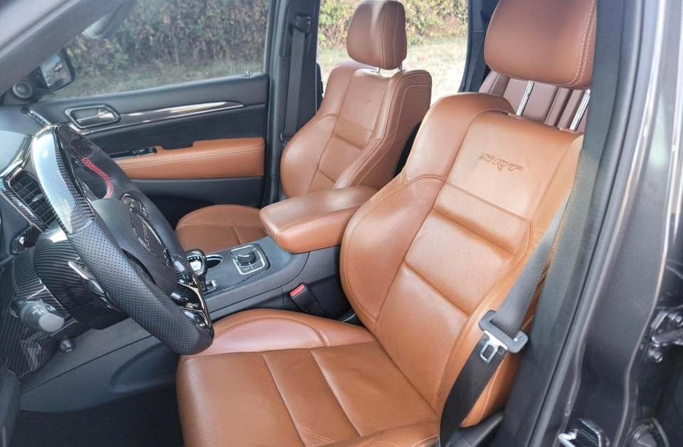 2015 Jeep Grand Cherokee SRT - Image 2