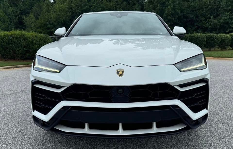 2019 Lamborghini Urus - Image 9