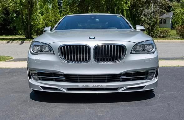 2013 BMW Alpina B7 xDrive - Image 9