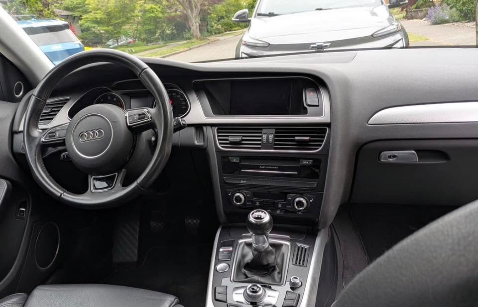 2013 Audi A4 2.0T Quattro Premium Plus - Image 4