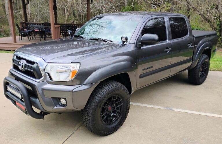 2012 Toyota Tacoma PreRunner Double Cab