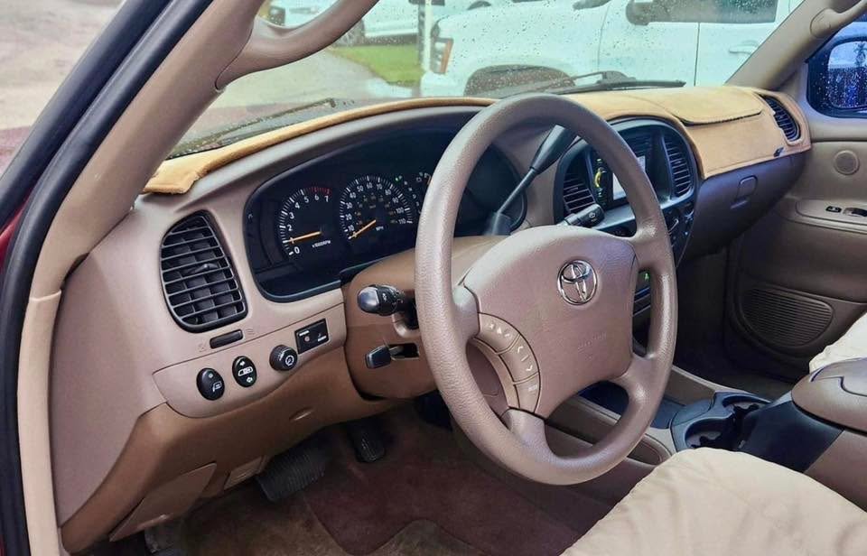 2004 Toyota Tundra Limited Access - Image 8